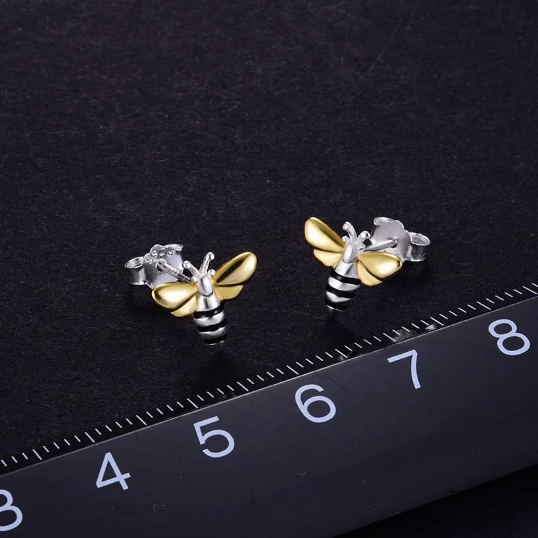 Sabrina`s Collection | Lovely Honey Bee Stud Earrings
