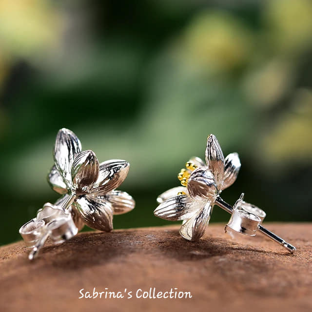 Sabrina`s Collection | beautiful Handmade  Flower  Earrings