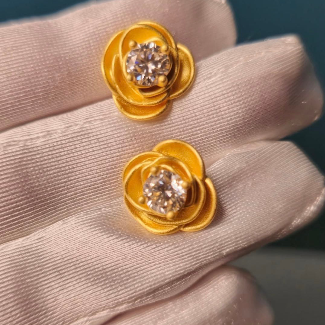 Sabrina`s Collection |Handmade Flower Stud Earrings
