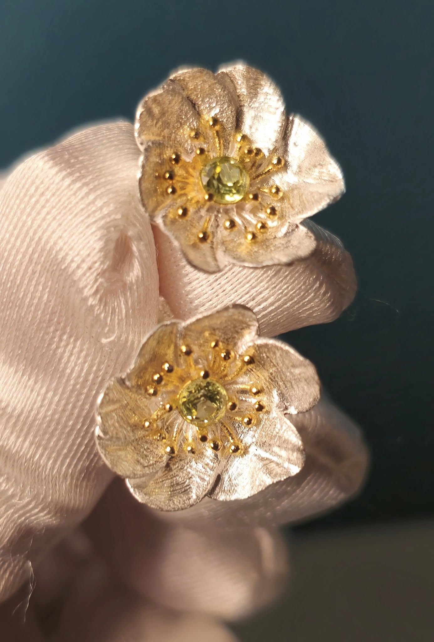 Sabrina`s Collection | Flower Stud Earrings