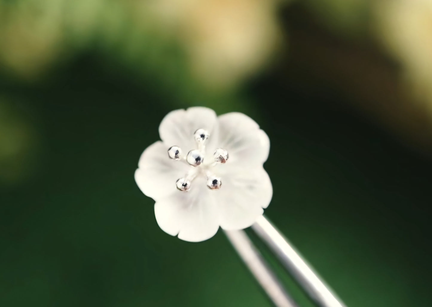 Sabrina`s Collection | Crystal Flower Stud  Earrings