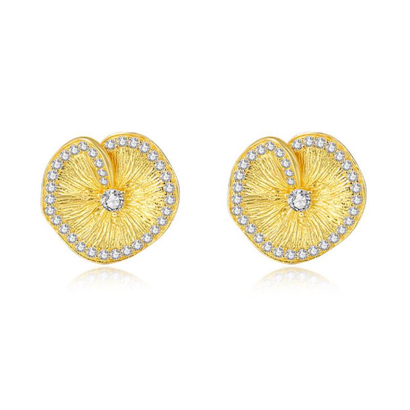 Sabrina`s Collection | Flower Stud Earrings