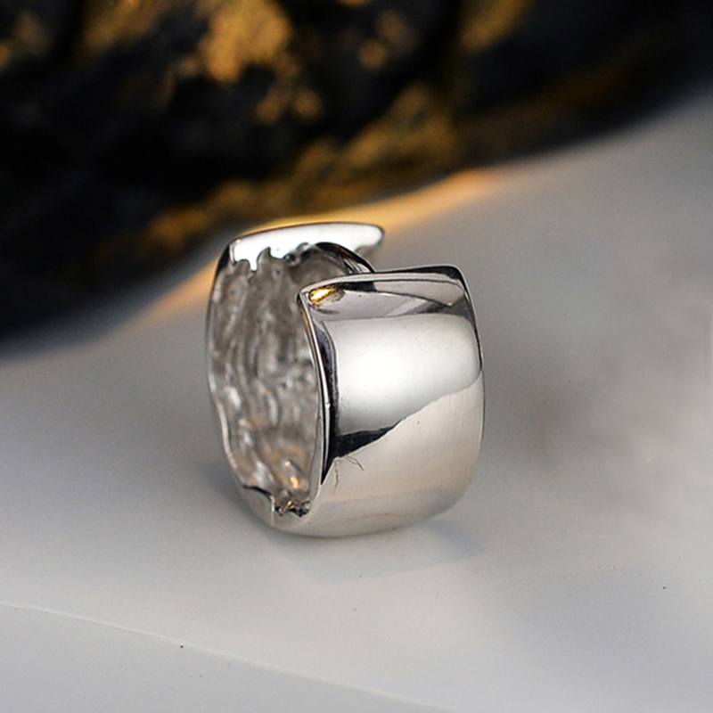 Sabrina`s Collection | Silver Round Earrings